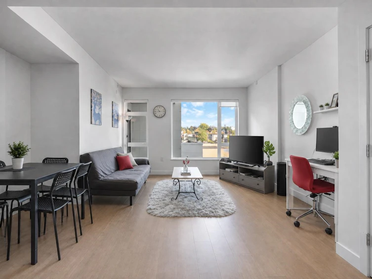 504-8888 Osler Street, Vancouver, BC, V6P 4G2