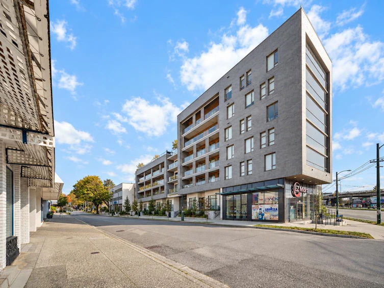 504-8888 Osler Street, Vancouver, BC, V6P 4G2 - 12