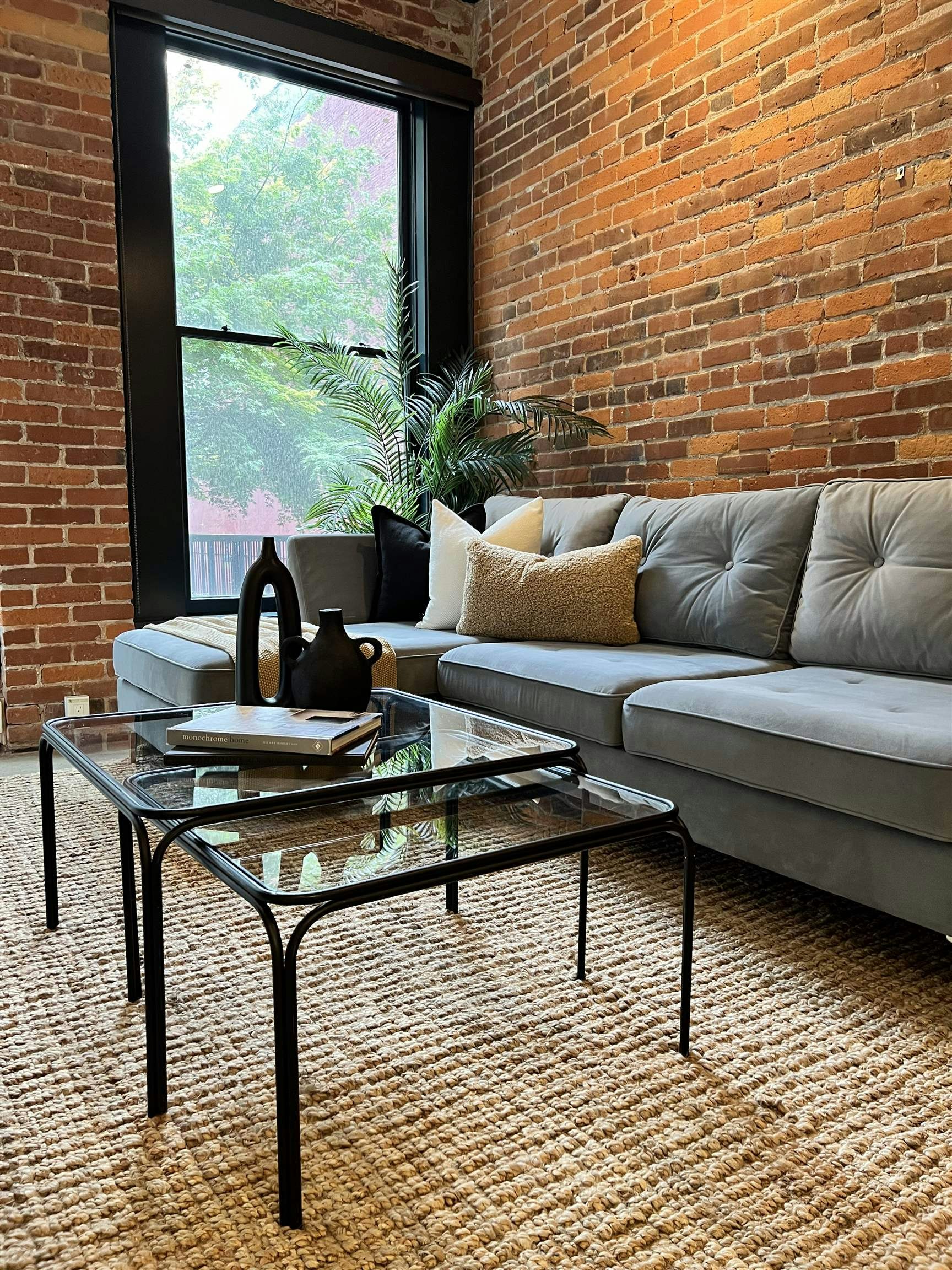 306-53 W Hastings Street - 4