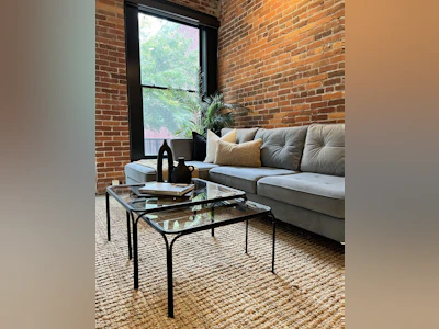 306-53 W Hastings Street - 4