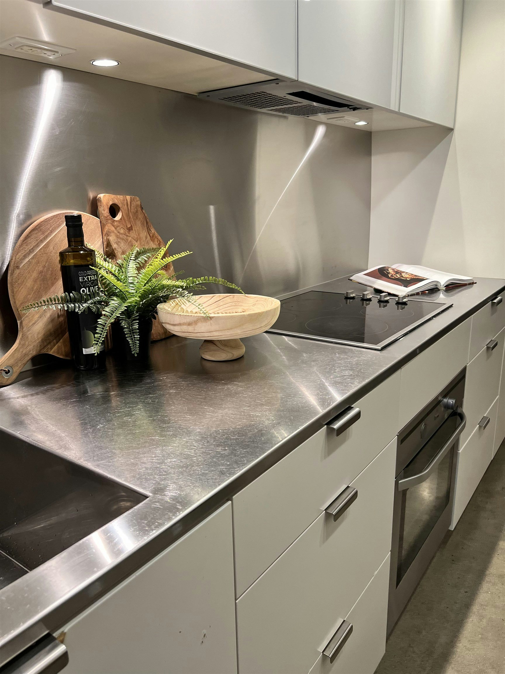 306-53 W Hastings Street - 3
