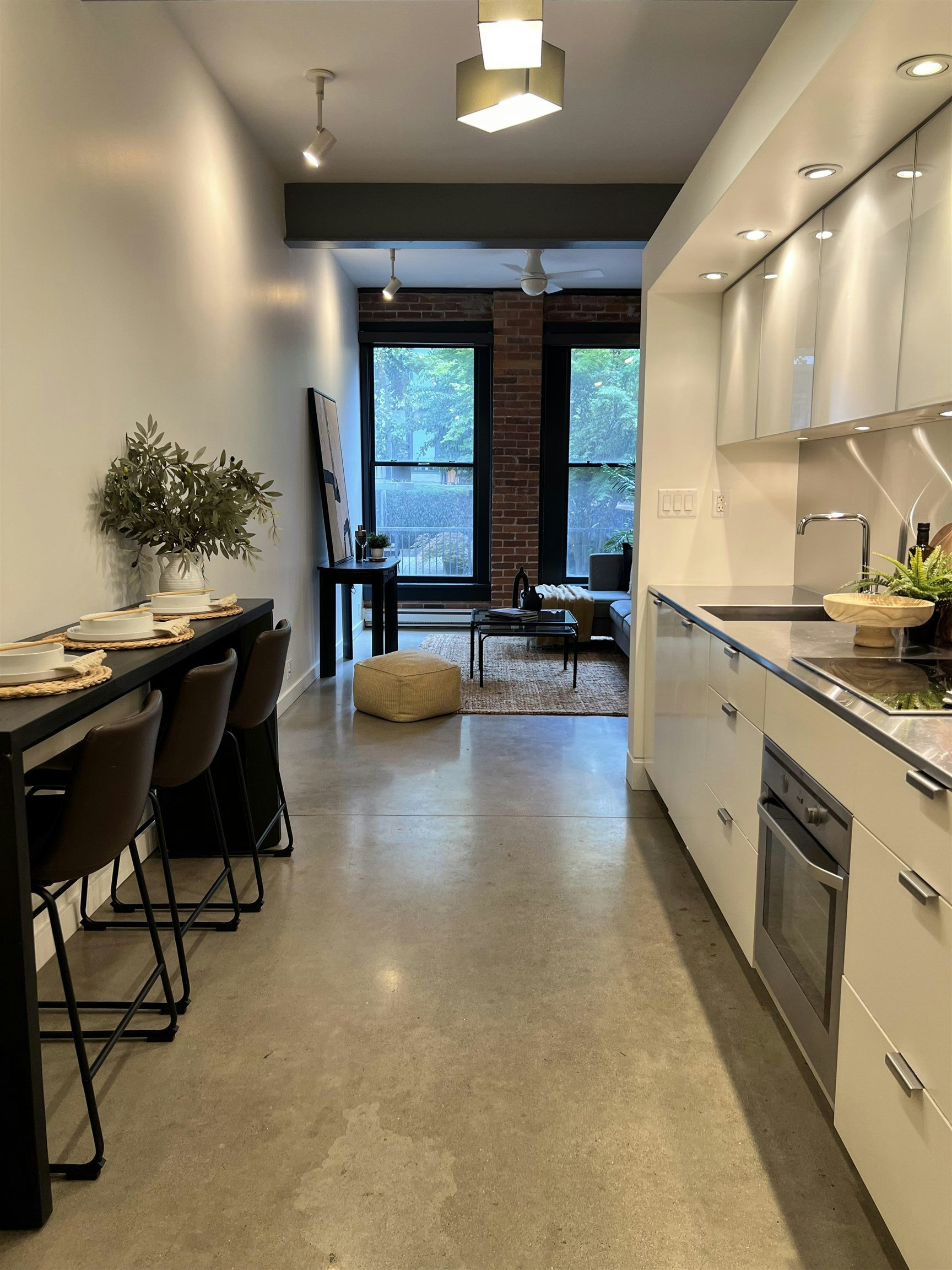 306-53 W Hastings Street, Vancouver, BC, V6B 1G4