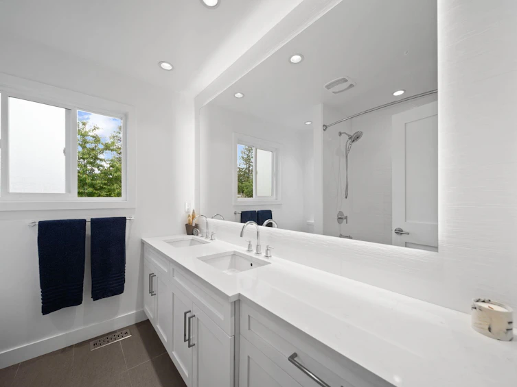 2519 Channel Court, Coquitlam, BC, V3H 3E5 - 10