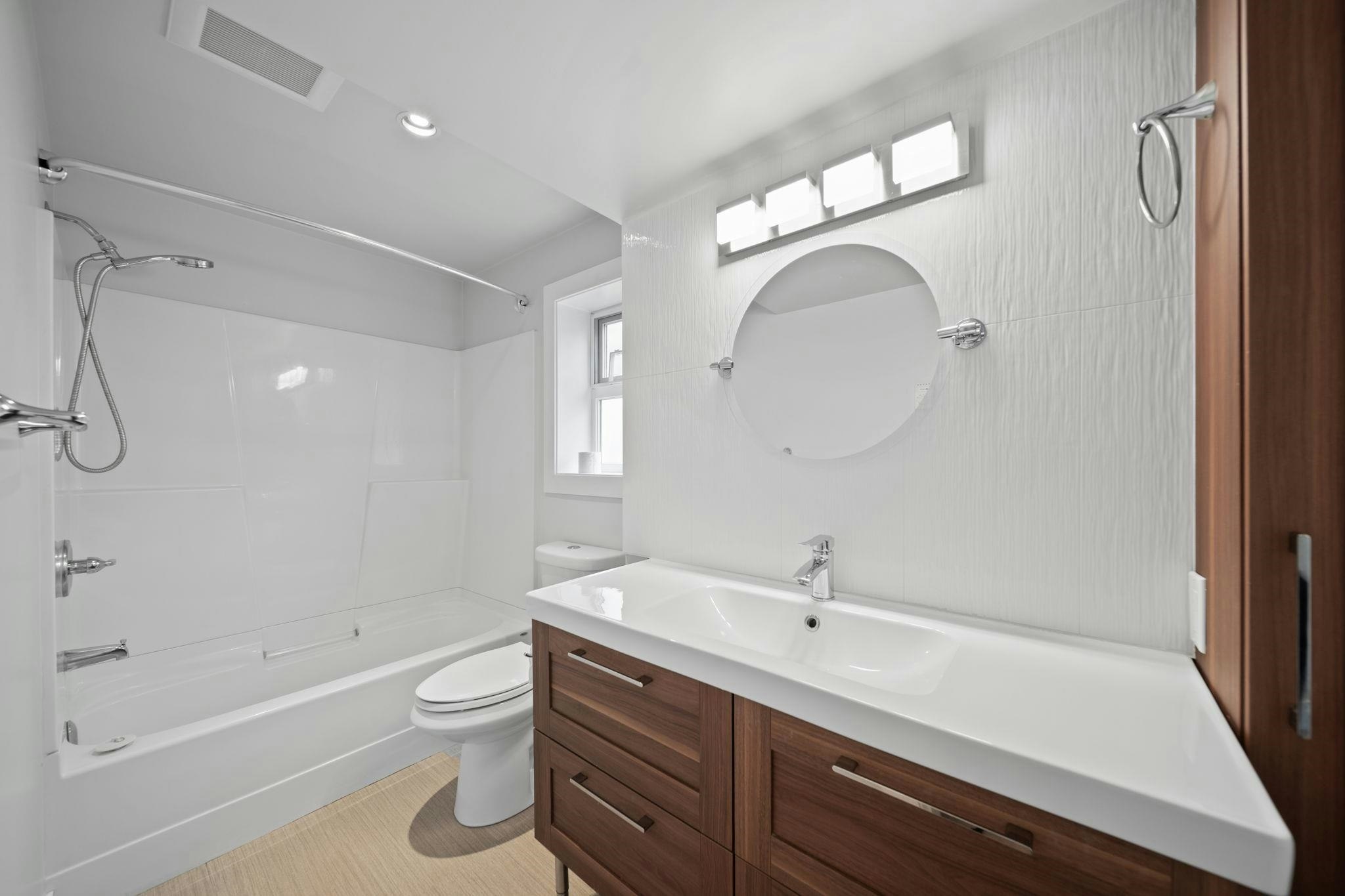 2519 Channel Court, Coquitlam, BC, V3H 3E5 - 23