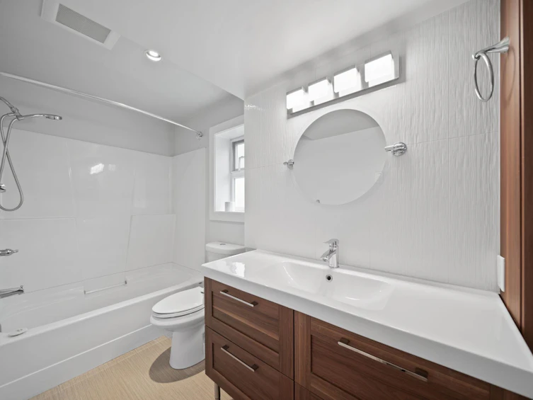 2519 Channel Court, Coquitlam, BC, V3H 3E5 - 23