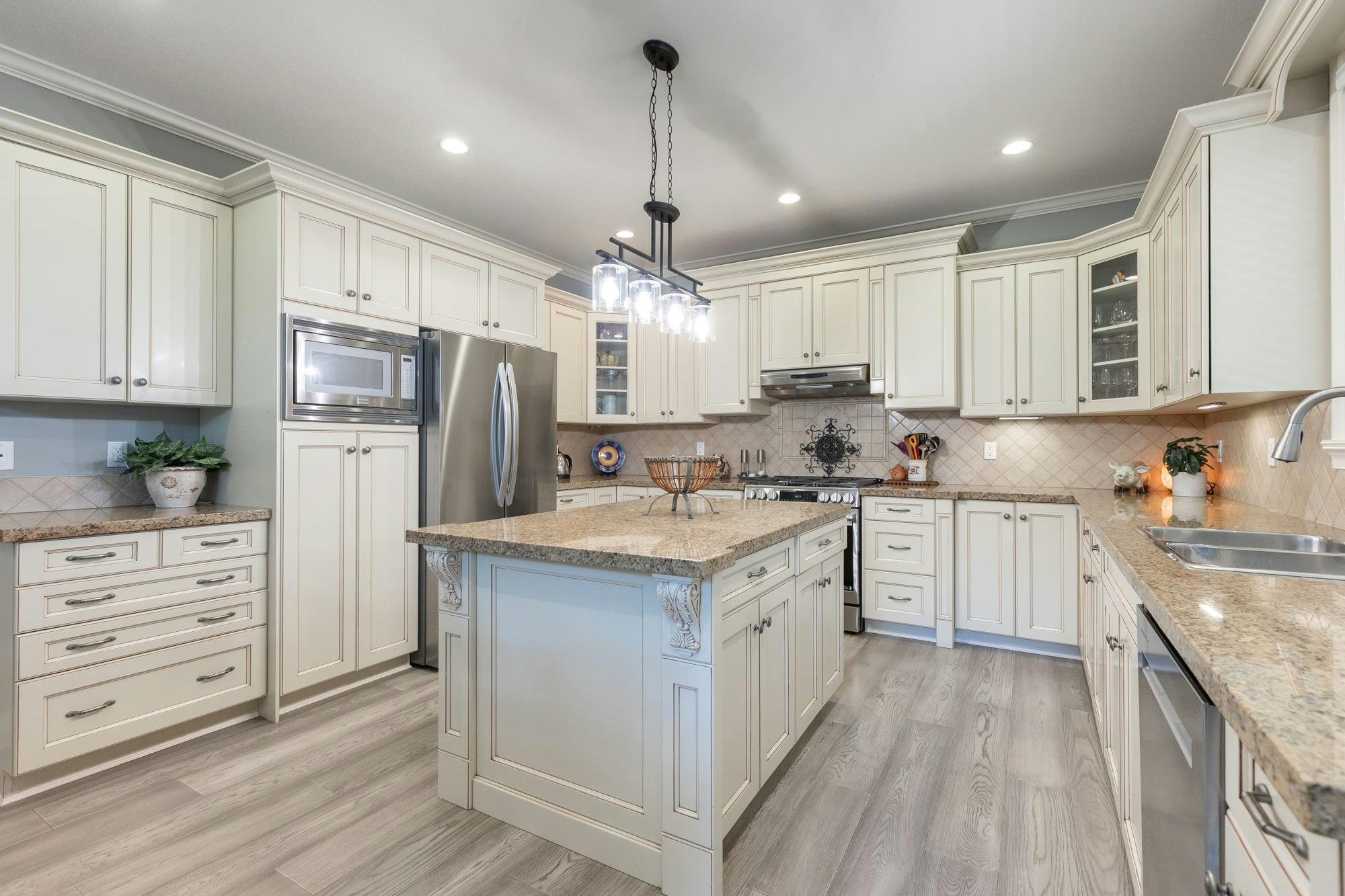 5910 164a Street, Surrey, BC, V3S 1J9 - 12