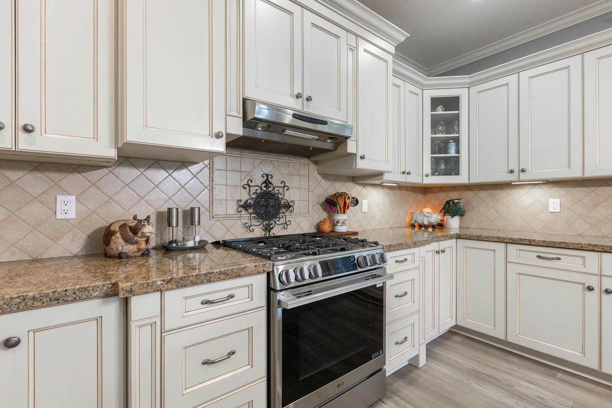 5910 164a Street, Surrey, BC, V3S 1J9 - 14