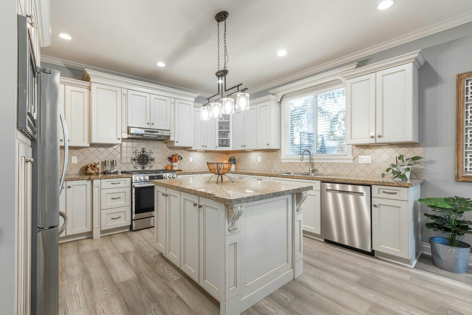 5910 164a Street, Surrey, BC, V3S 1J9 - 11