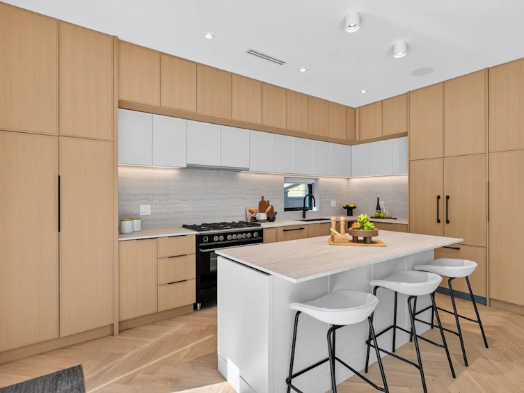 2-58 E 40th Avenue, Vancouver, BC, V5W 1L4 - 8