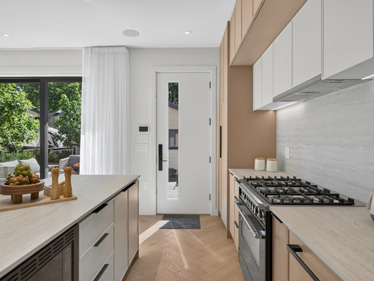 2-58 E 40th Avenue, Vancouver, BC, V5W 1L4 - 6