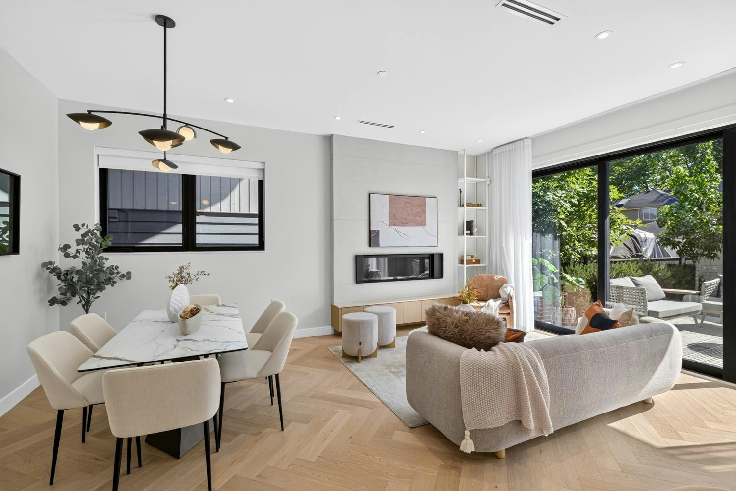 2-58 E 40th Avenue, Vancouver, BC, V5W 1L4 - 13