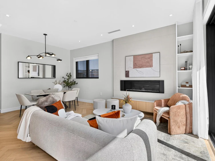 2-58 E 40th Avenue, Vancouver, BC, V5W 1L4 - 16