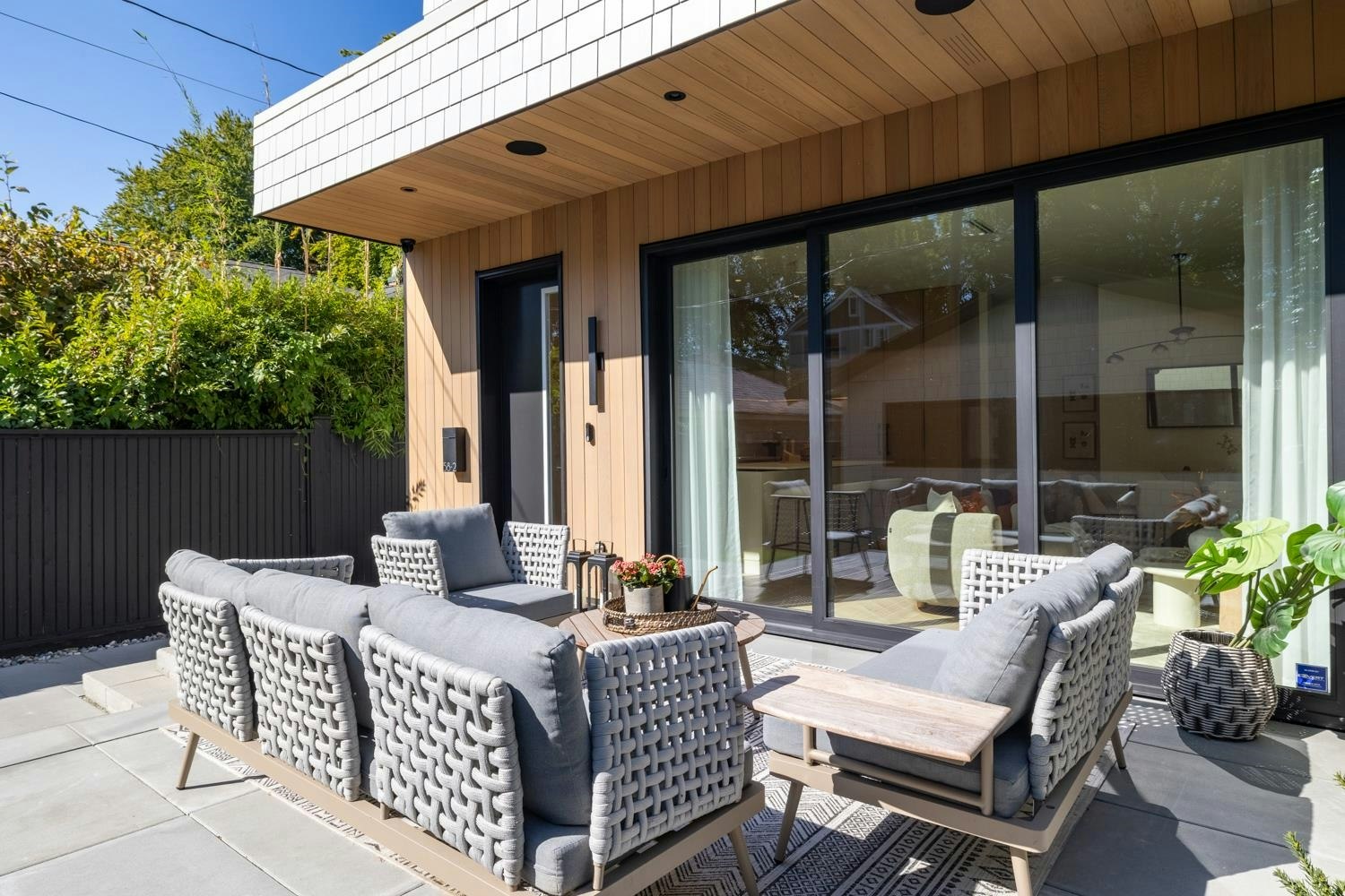 2-58 E 40th Avenue, Vancouver, BC, V5W 1L4 - 5