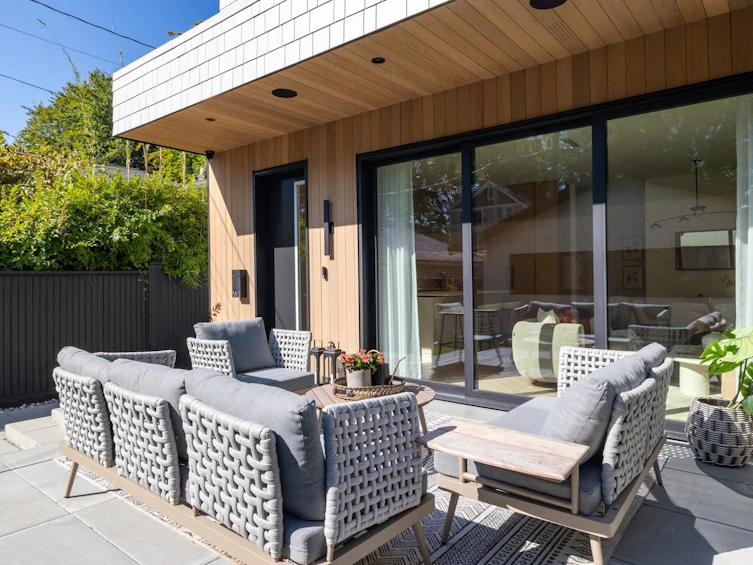 2-58 E 40th Avenue, Vancouver, BC, V5W 1L4 - 5