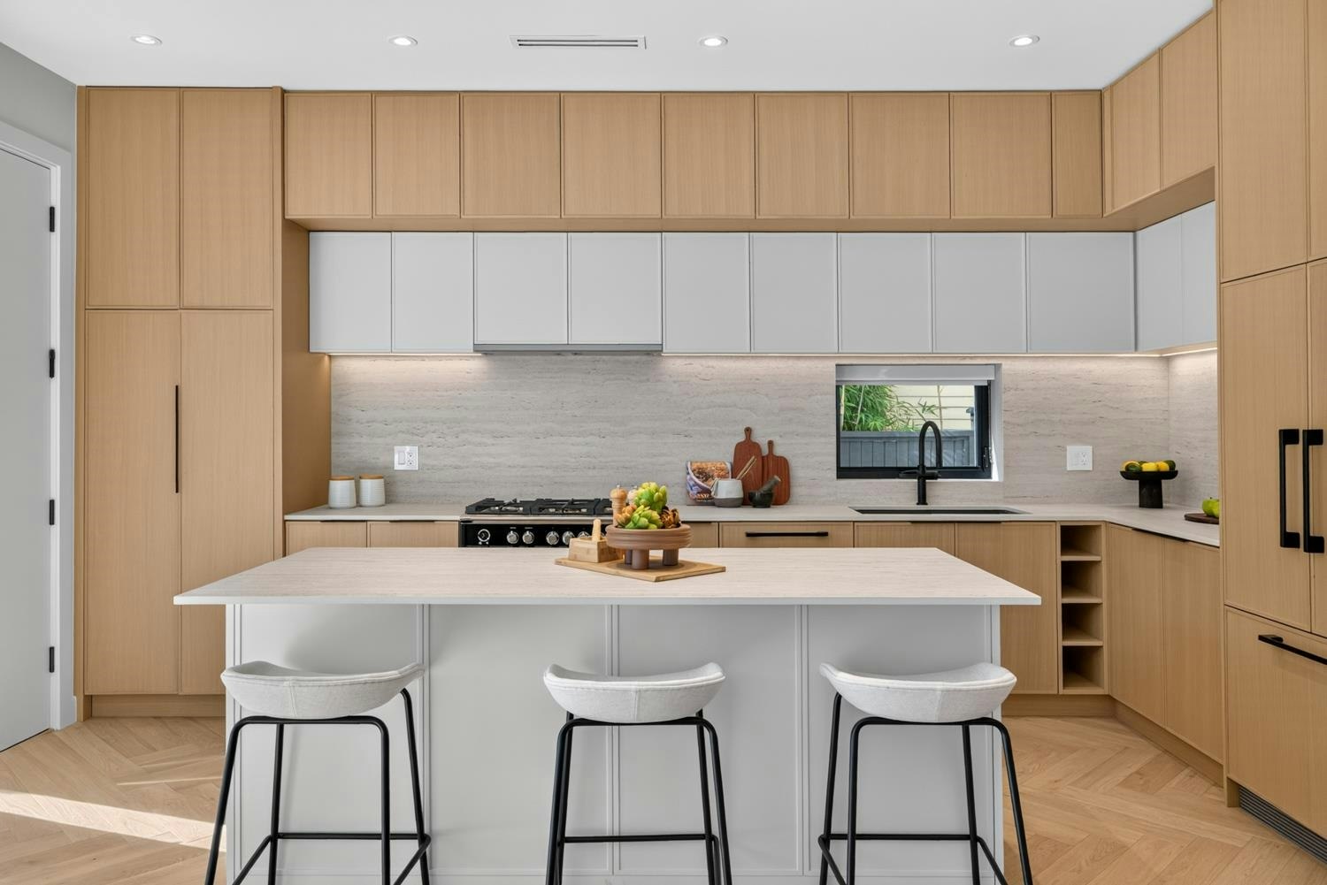 2-58 E 40th Avenue, Vancouver, BC, V5W 1L4 - 9