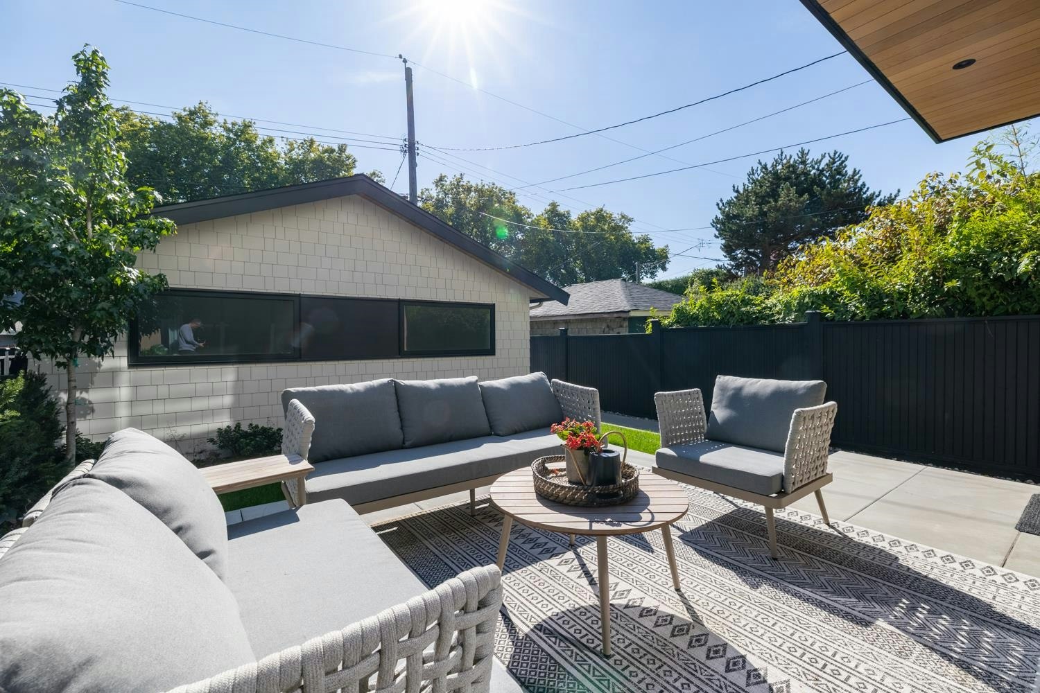 2-58 E 40th Avenue, Vancouver, BC, V5W 1L4 - 4
