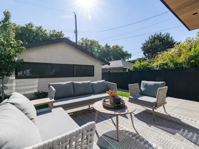 2-58 E 40th Avenue - 4
