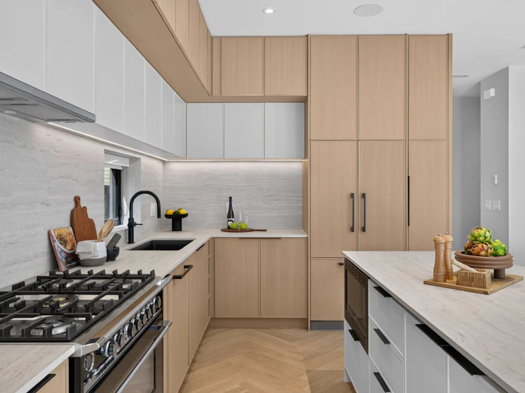 2-58 E 40th Avenue, Vancouver, BC, V5W 1L4 - 10