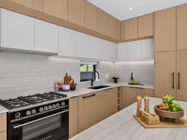 2-58 E 40th Avenue, Vancouver, BC, V5W 1L4 - 11