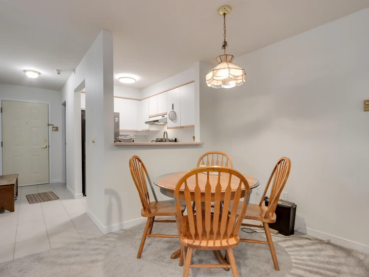 205-1535 Chesterfield Avenue, North Vancouver, BC, V7M 2N5 - 7