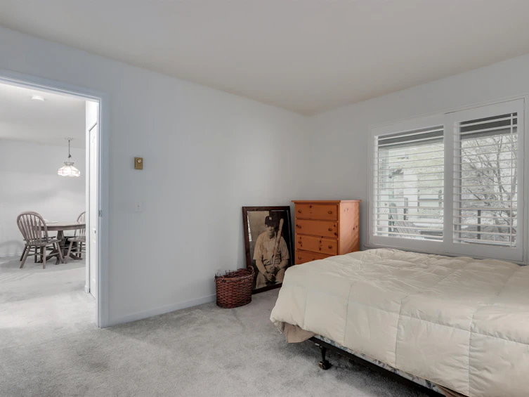 205-1535 Chesterfield Avenue, North Vancouver, BC, V7M 2N5 - 15