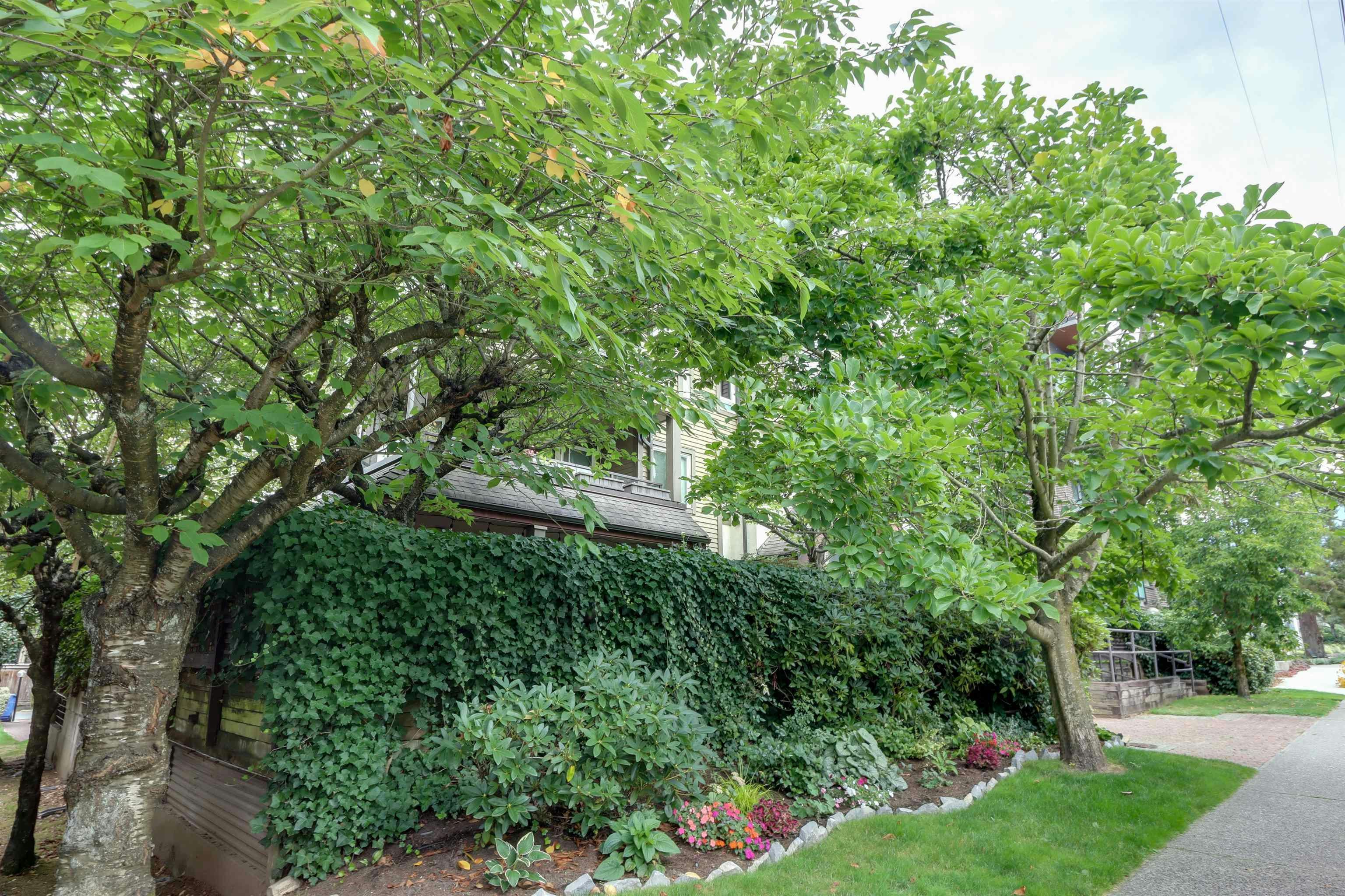 205-1535 Chesterfield Avenue, North Vancouver, BC, V7M 2N5 - 21