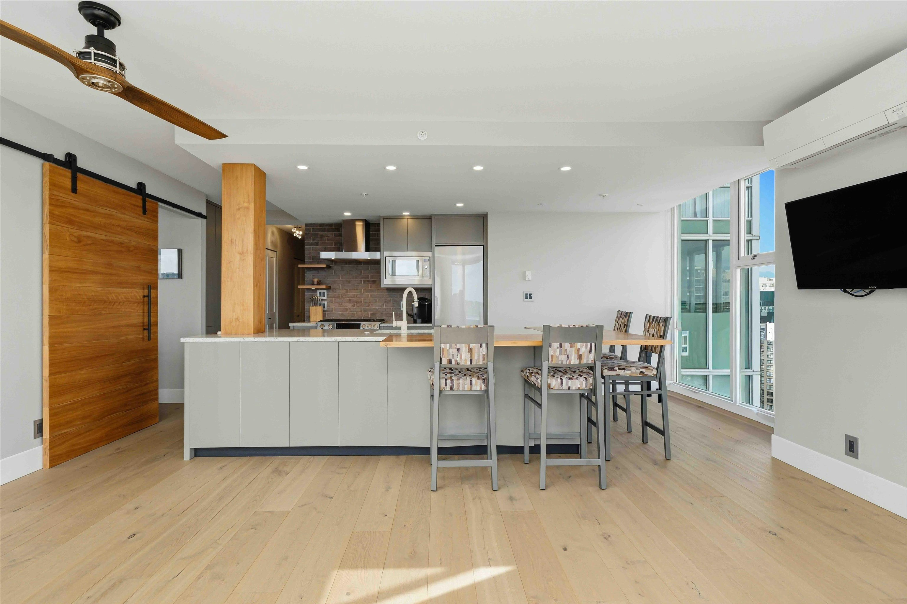 2908-193 Aquarius Mews, Vancouver, BC, V6Z 2Z2 - 10