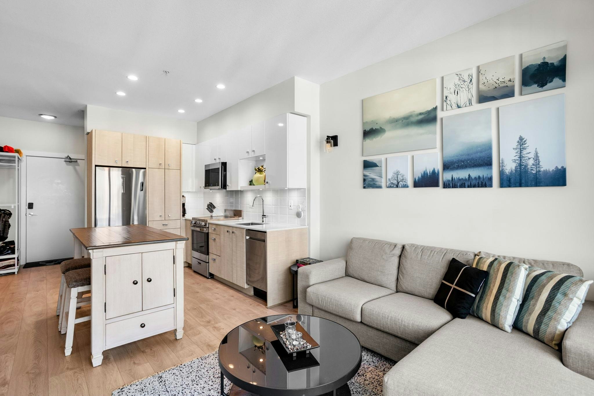 518-10838 Whalley Boulevard, Surrey, BC, V3R 0G8 - 8