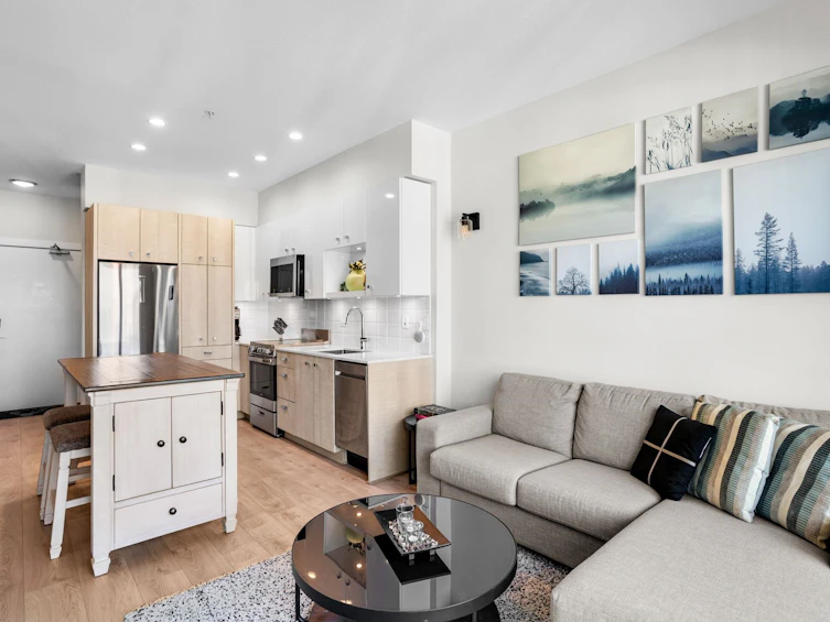 518-10838 Whalley Boulevard, Surrey, BC, V3R 0G8 - 8