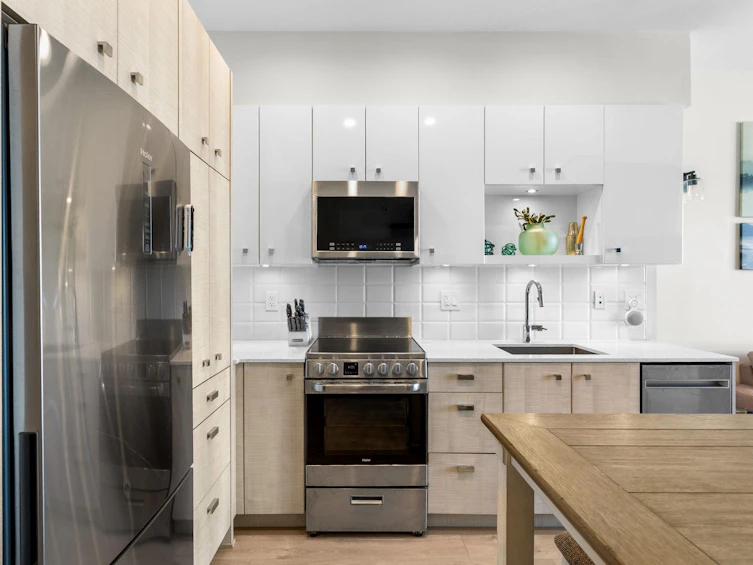 518-10838 Whalley Boulevard, Surrey, BC, V3R 0G8 - 4