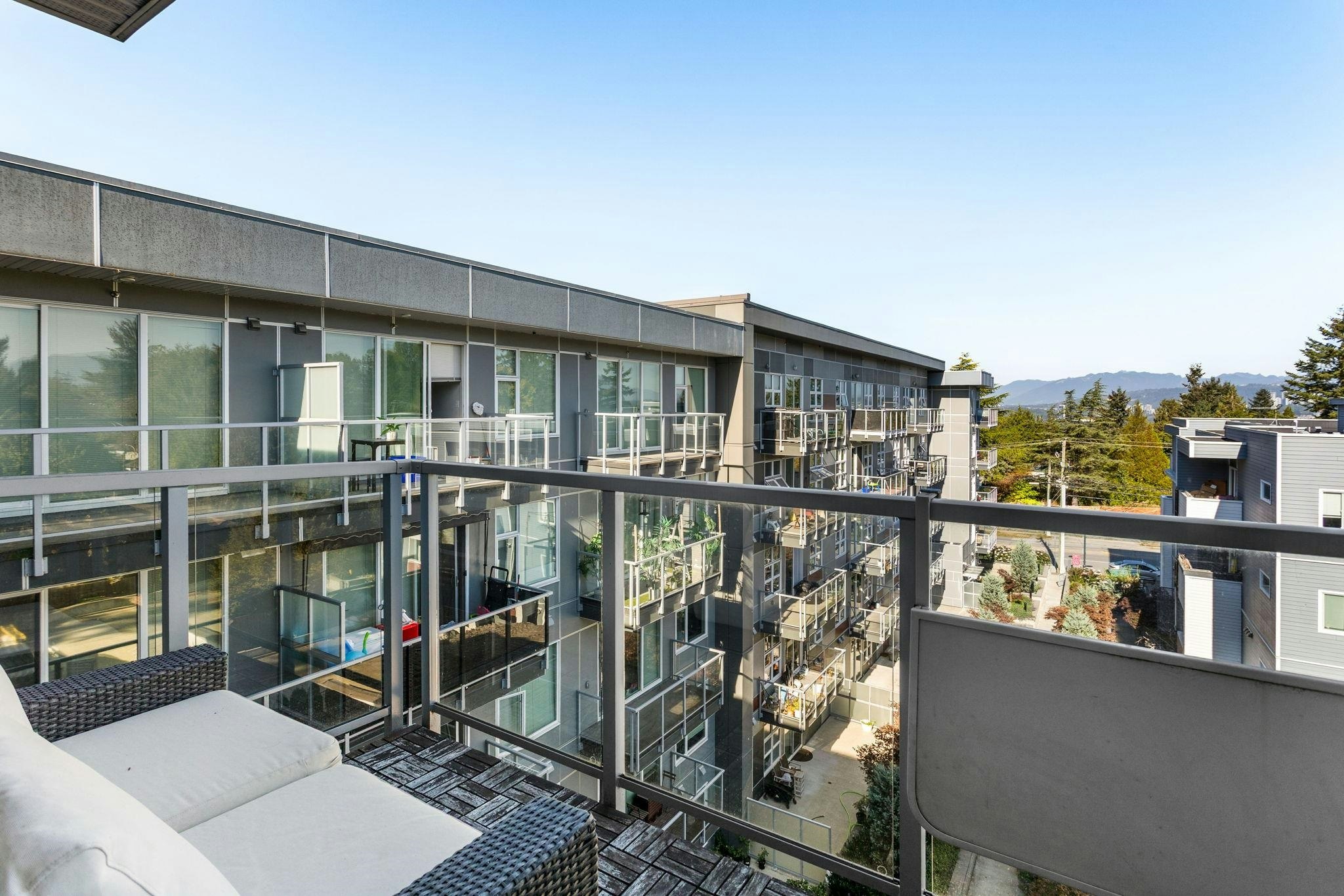 518-10838 Whalley Boulevard, Surrey, BC, V3R 0G8 - 21
