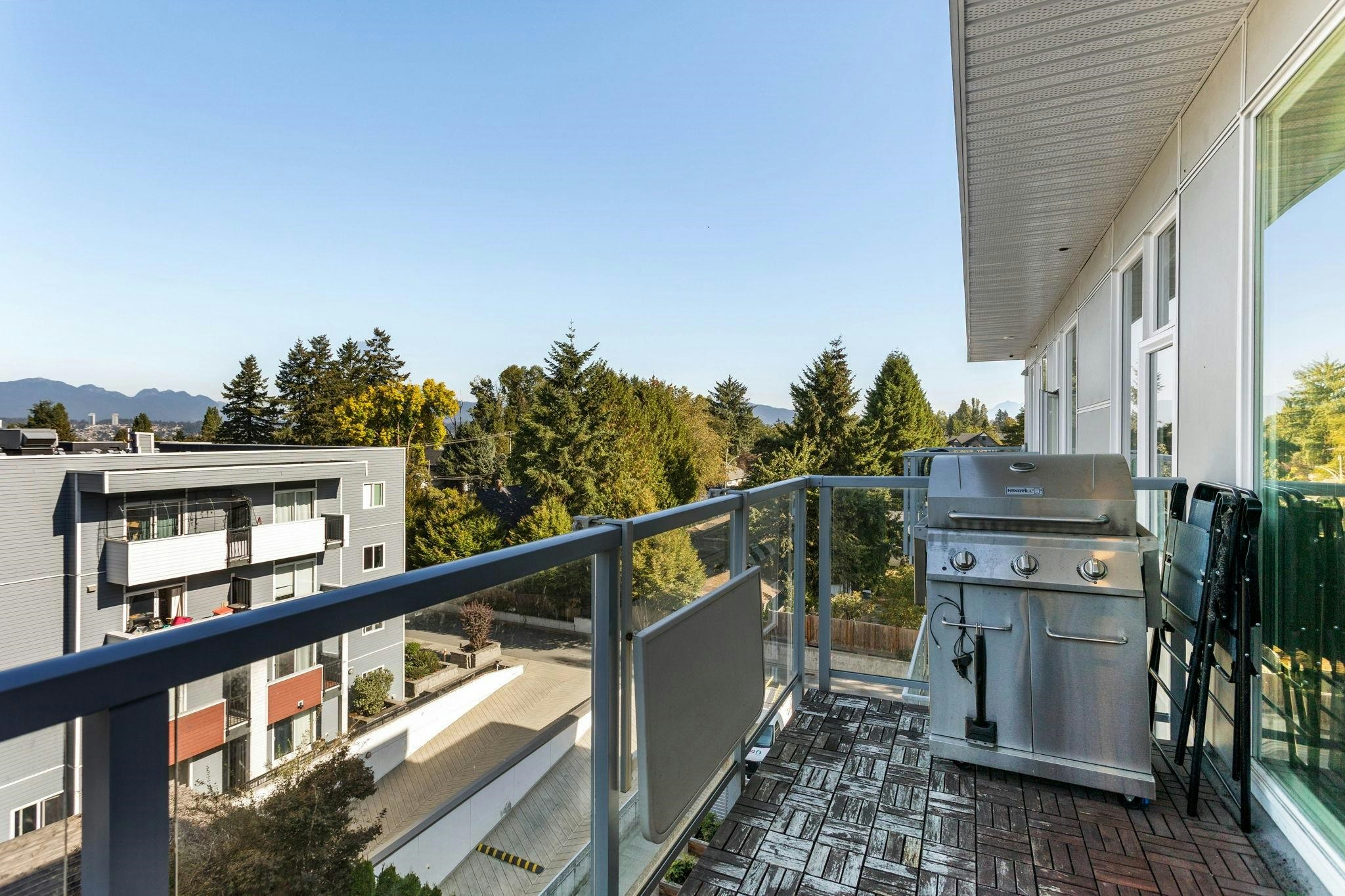 518-10838 Whalley Boulevard, Surrey, BC, V3R 0G8 - 23