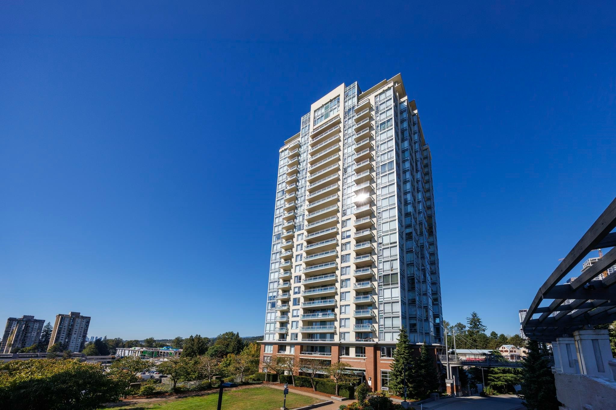 305-9868 Cameron Street, Burnaby, BC, V5J 0A5