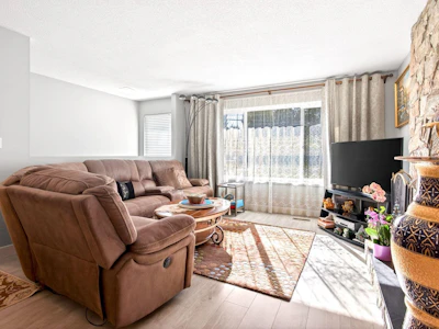10842 144a Street - 5