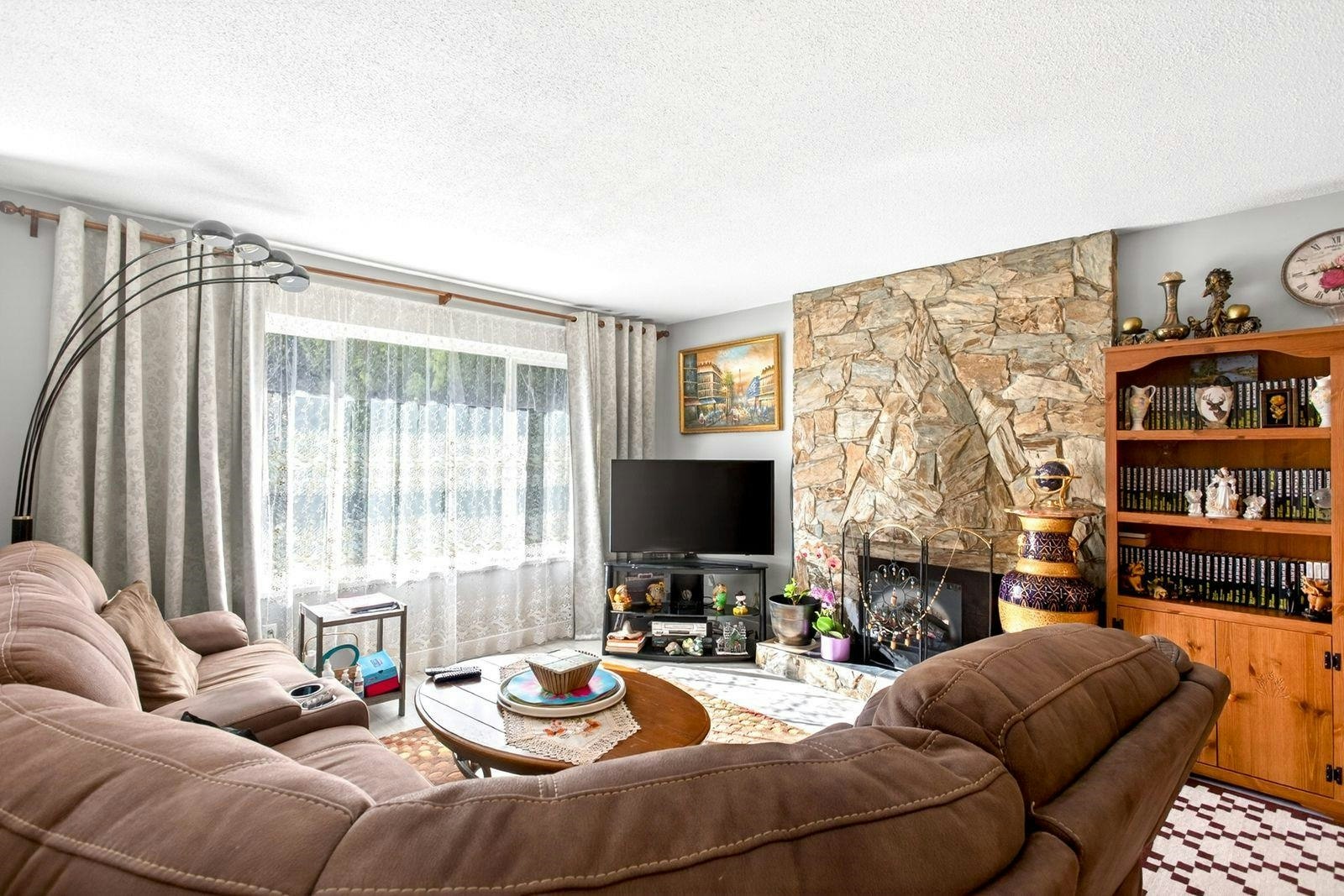 10842 144a Street - 2