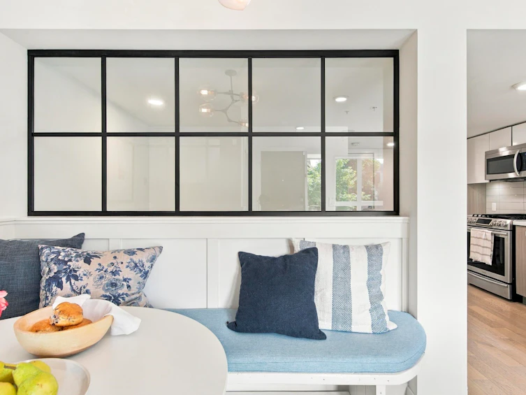 357 E 16th Avenue, Vancouver, BC, V5T 2T7 - 9