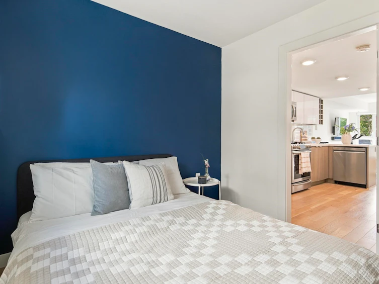 357 E 16th Avenue, Vancouver, BC, V5T 2T7 - 14