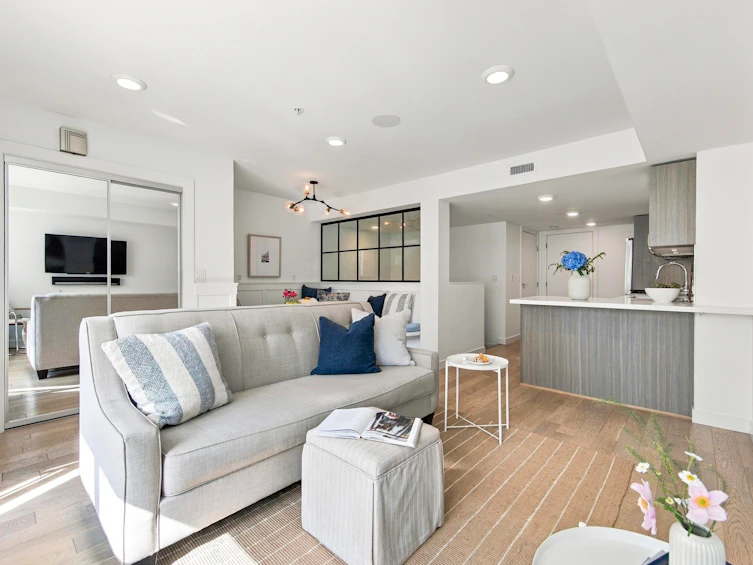 357 E 16th Avenue, Vancouver, BC, V5T 2T7 - 6