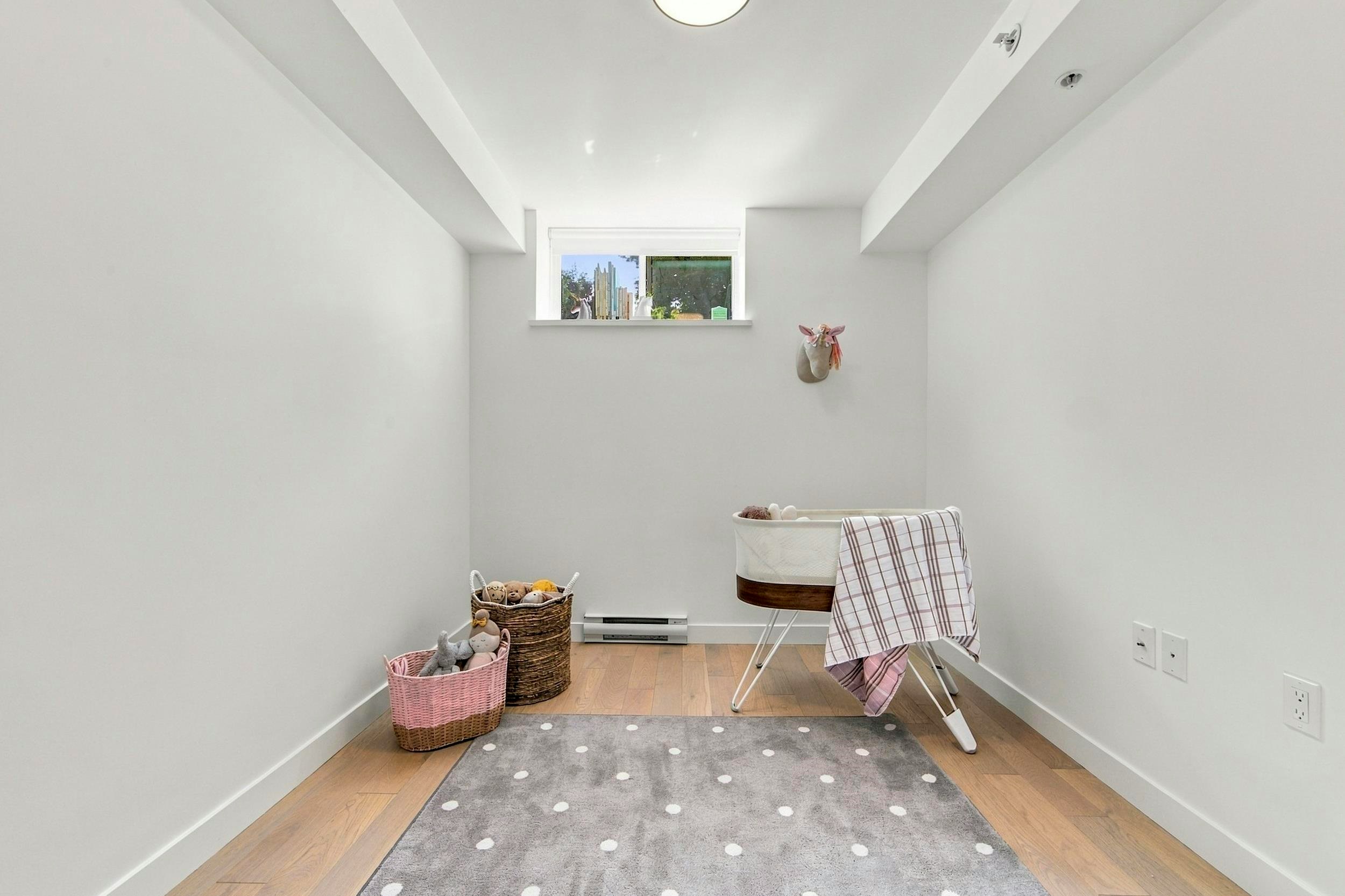357 E 16th Avenue, Vancouver, BC, V5T 2T7 - 21