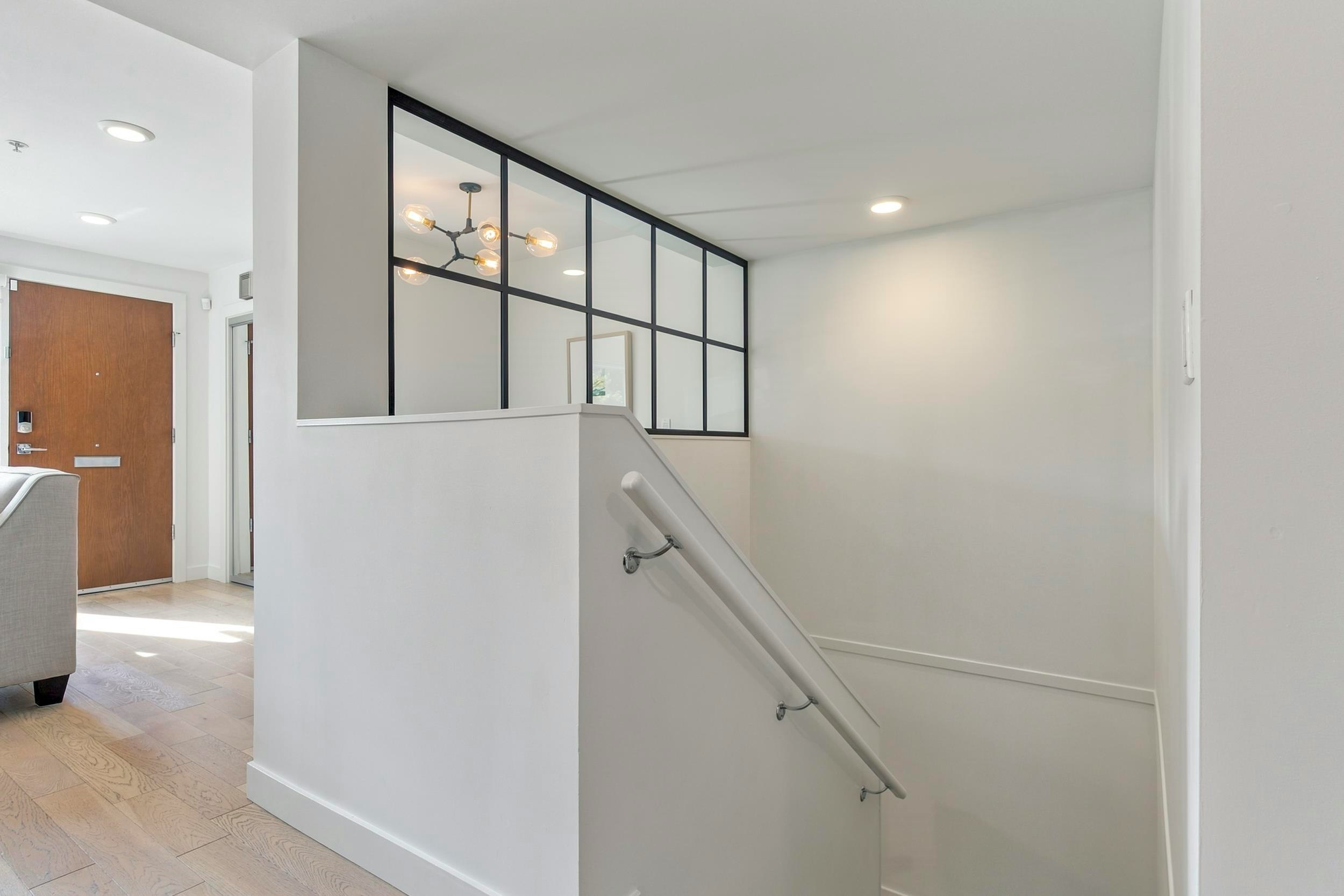 357 E 16th Avenue, Vancouver, BC, V5T 2T7 - 17