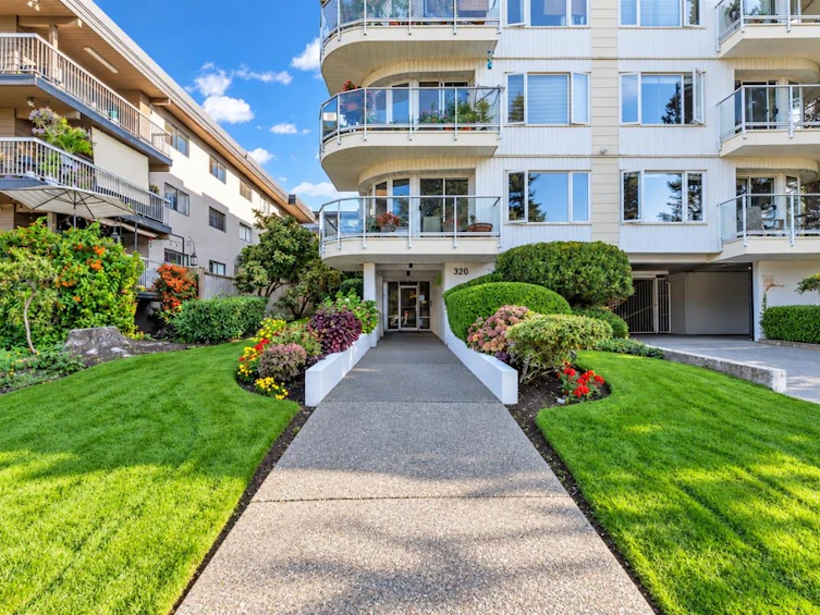 102-320 W 2nd Street, North Vancouver, BC, V7M 1E1 - 22