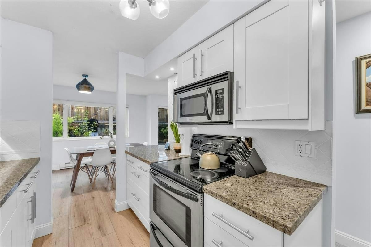102-320 W 2nd Street, North Vancouver, BC, V7M 1E1 - 25