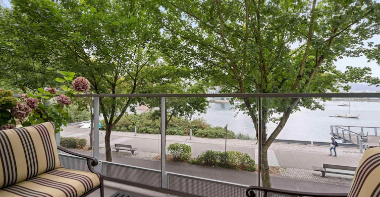 202-181 Athletes Way, Vancouver, BC, V5Y 0B5 - 31