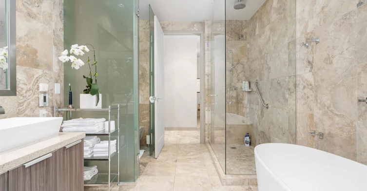202-181 Athletes Way, Vancouver, BC, V5Y 0B5 - 20