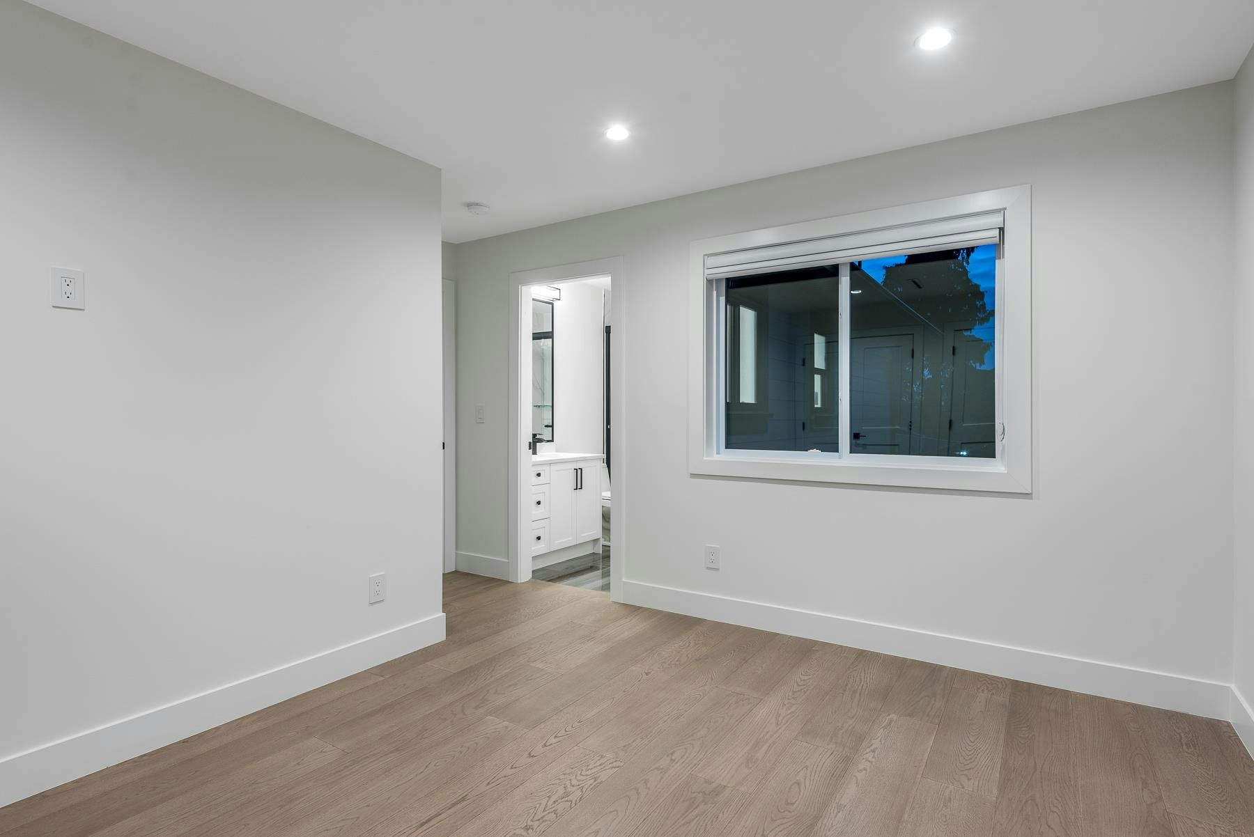 730 Schoolhouse Street, Coquitlam, BC, V3J 5R9 - 33