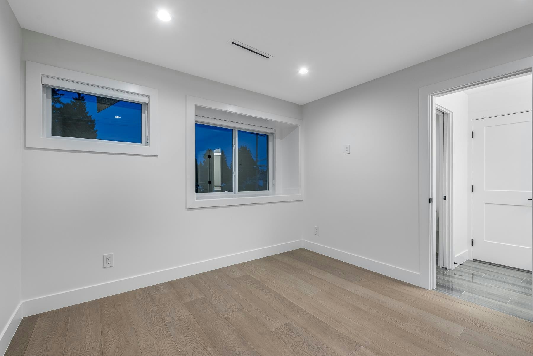 730 Schoolhouse Street, Coquitlam, BC, V3J 5R9 - 31