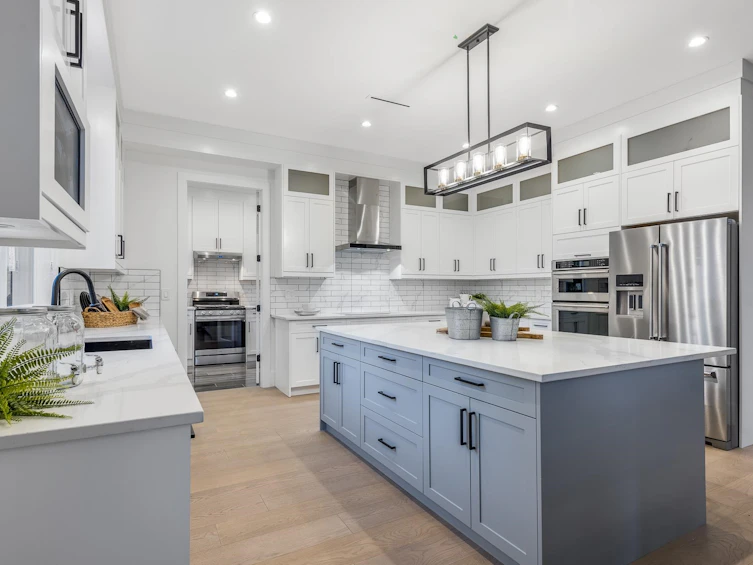 730 Schoolhouse Street, Coquitlam, BC, V3J 5R9 - 11
