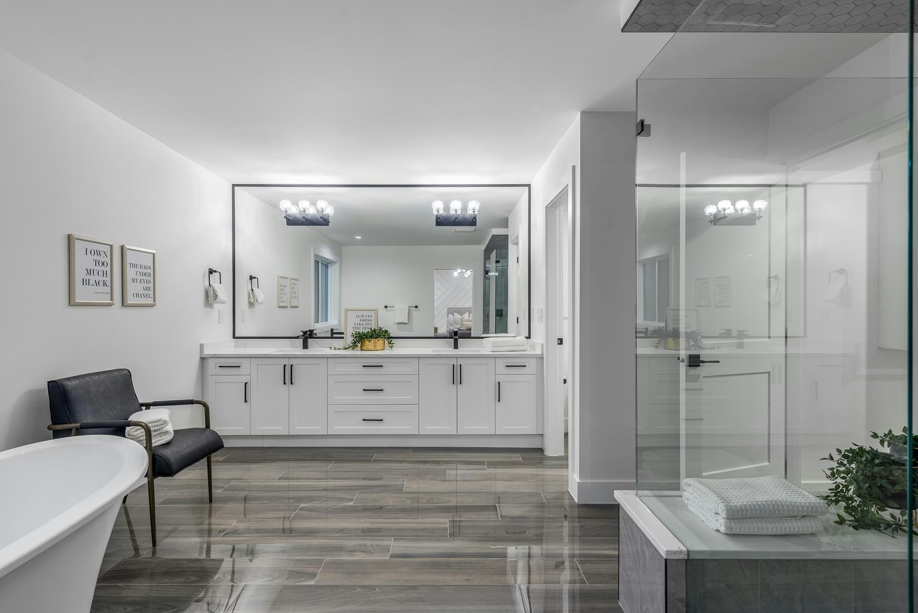 730 Schoolhouse Street, Coquitlam, BC, V3J 5R9 - 26