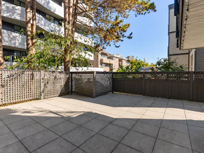 104-555 W 14th Avenue - 2