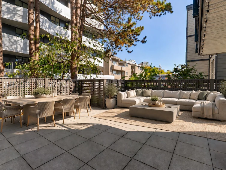 104-555 W 14th Avenue, Vancouver, BC, V5Z 4G8 - 3